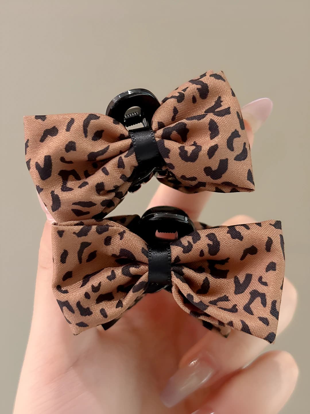 Leopard rangli qisqichbaqalar (4.5cm, 6cm)