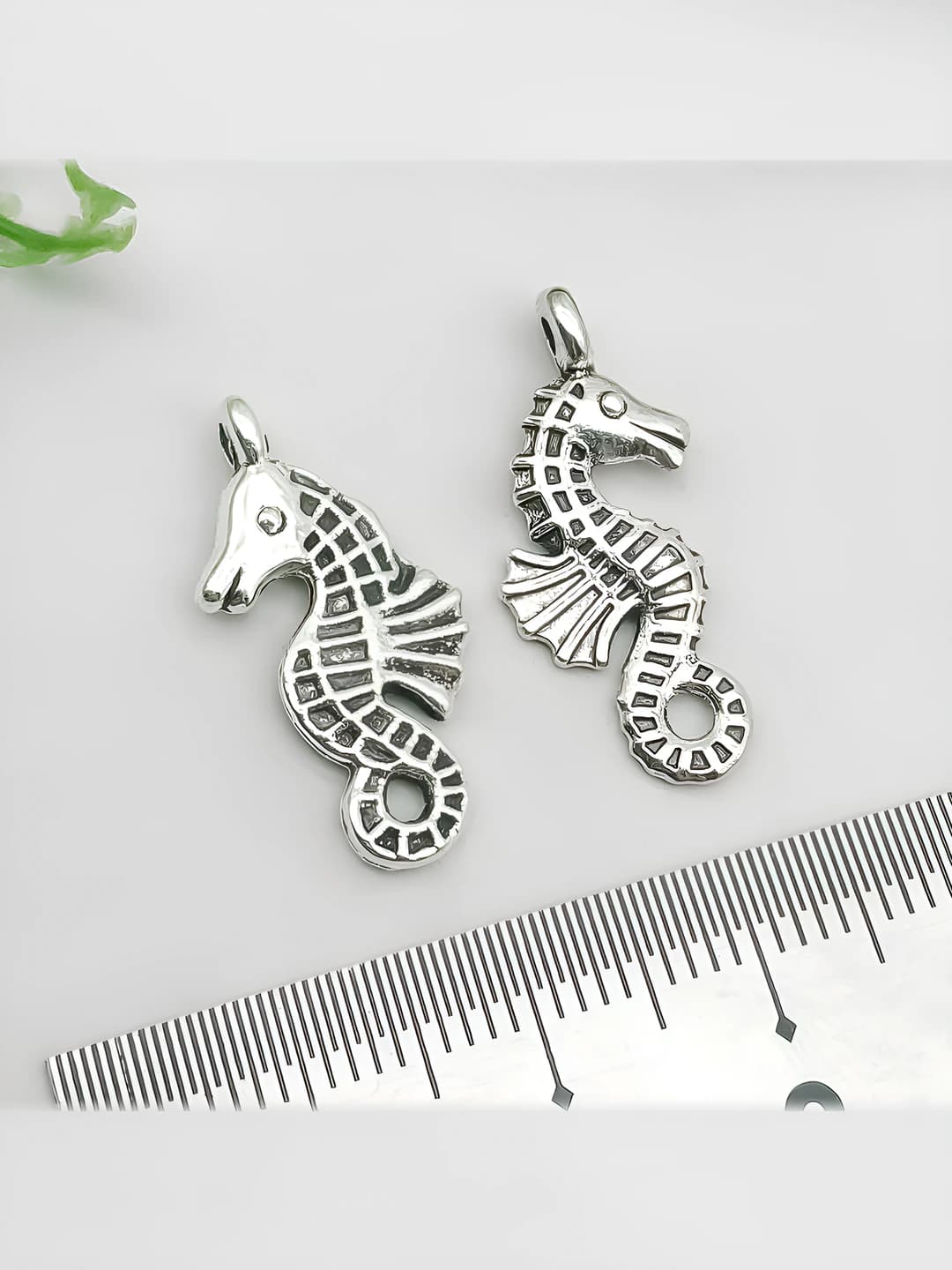 1 pc sea horse 11x24mm-1.2g