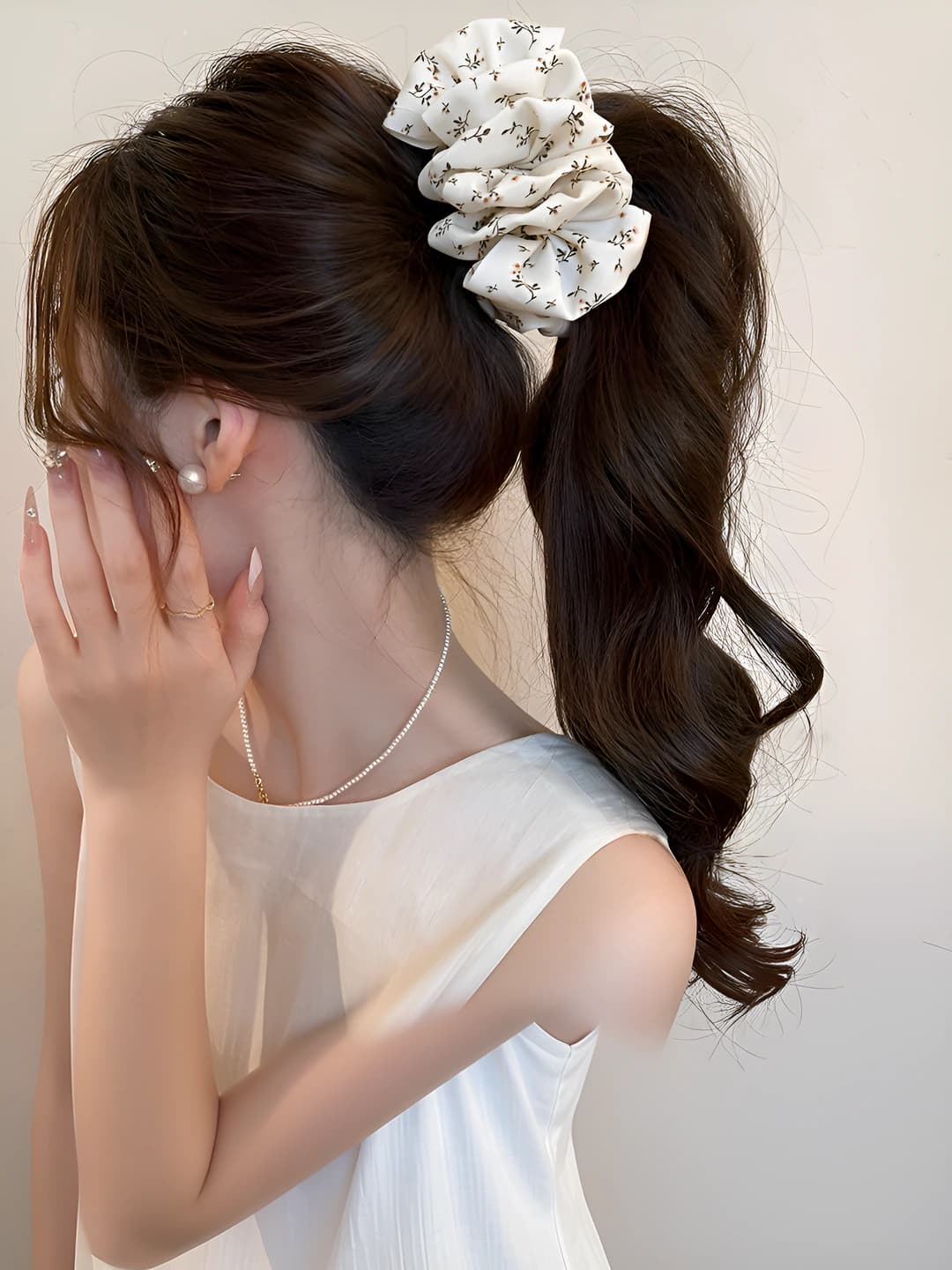4#White floral - approx. 12 cm