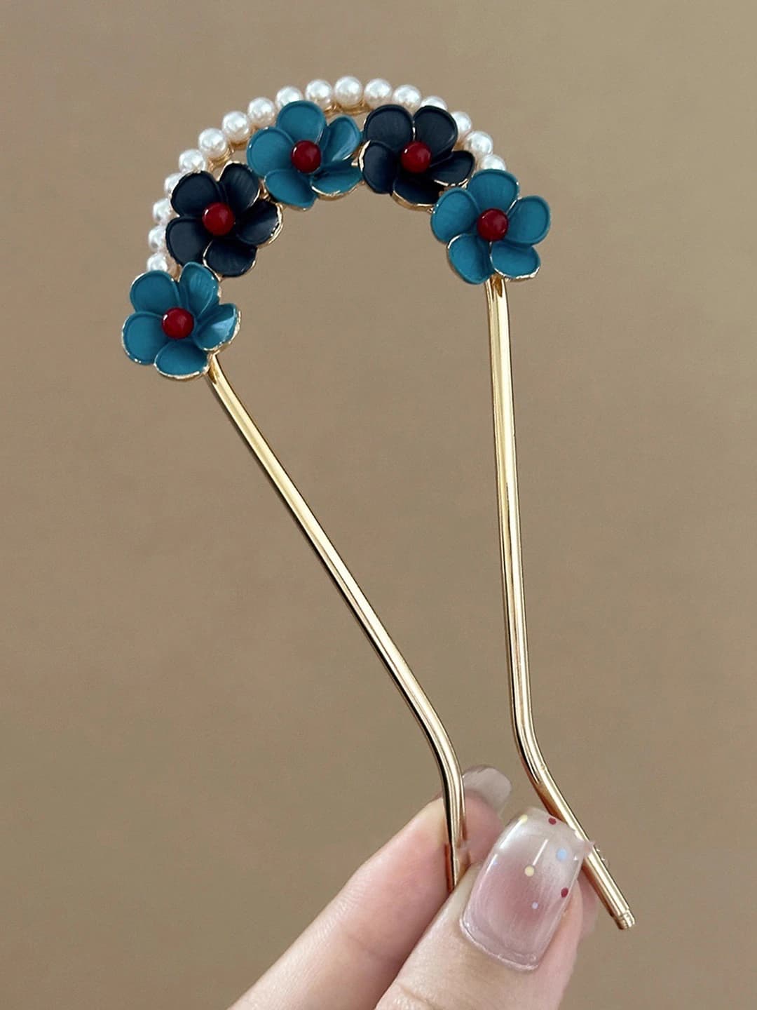 Blue pearl small flowers U pin