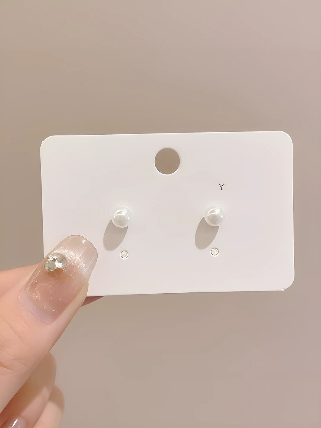 Pearl earrings, 6mm