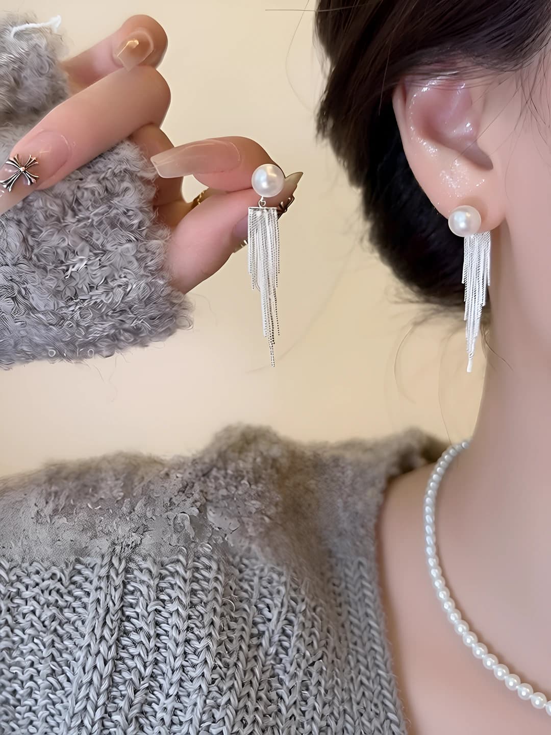1# White 14K {pair}