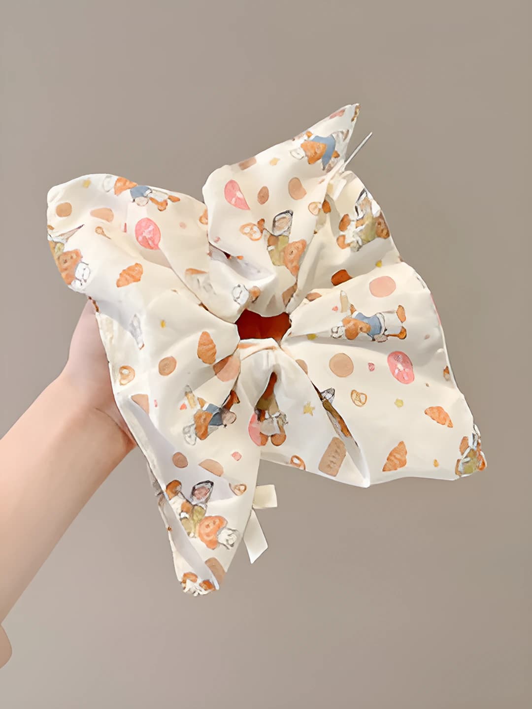 Kartondki ayiq donut ~26 sm