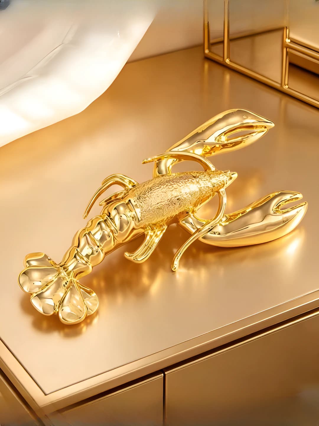 Women's crayfish-shaped alloy brooch, ins style design element