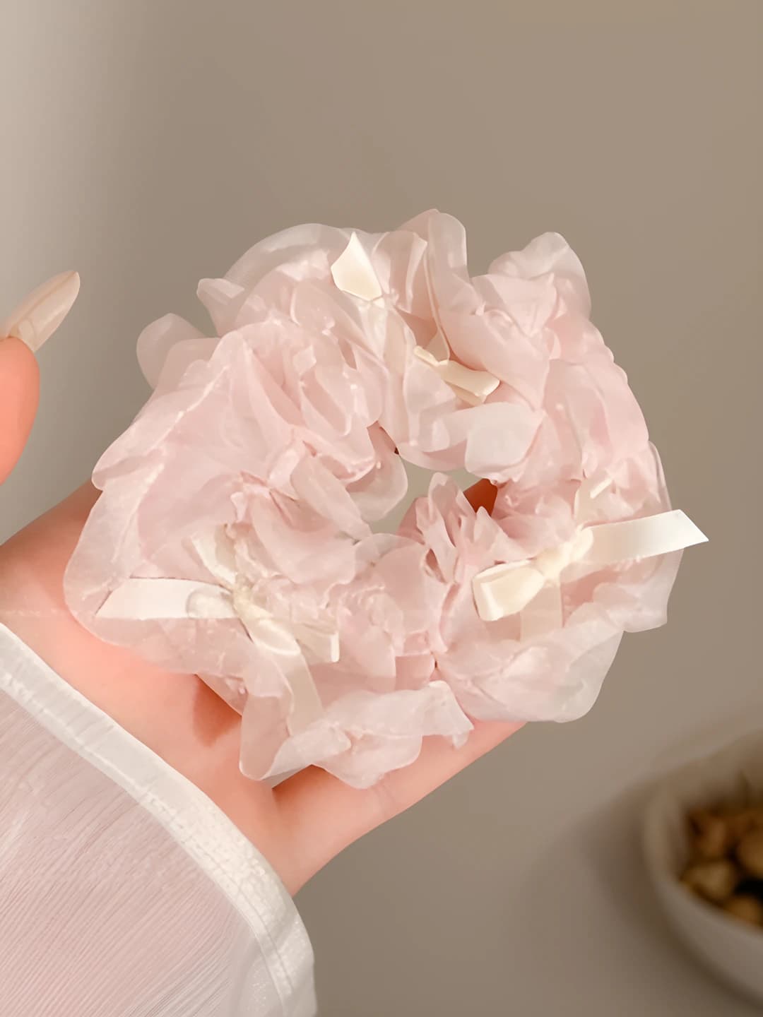 3# Creamy white bow pink 10 cm