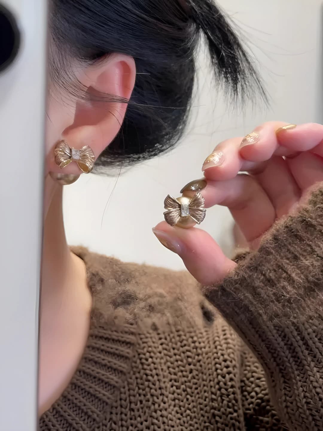 1# Multi-style ribbon pearl studs