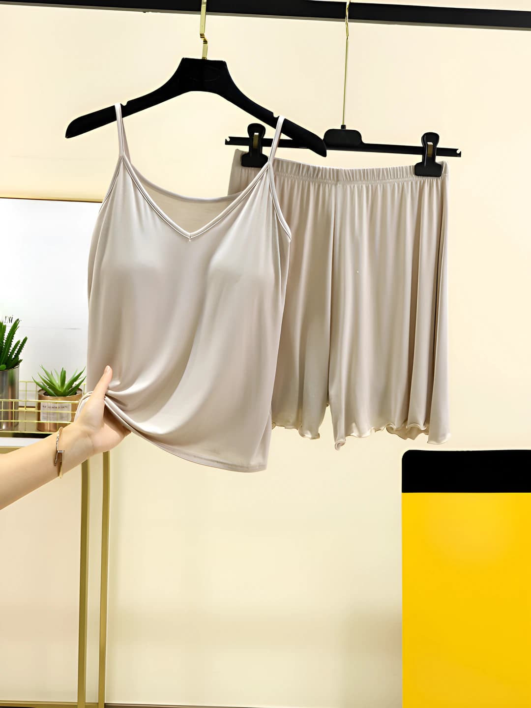 Women's summer loungewear set: sleeveless V-neck camisole top and shorts, thin modal fabric, plus size