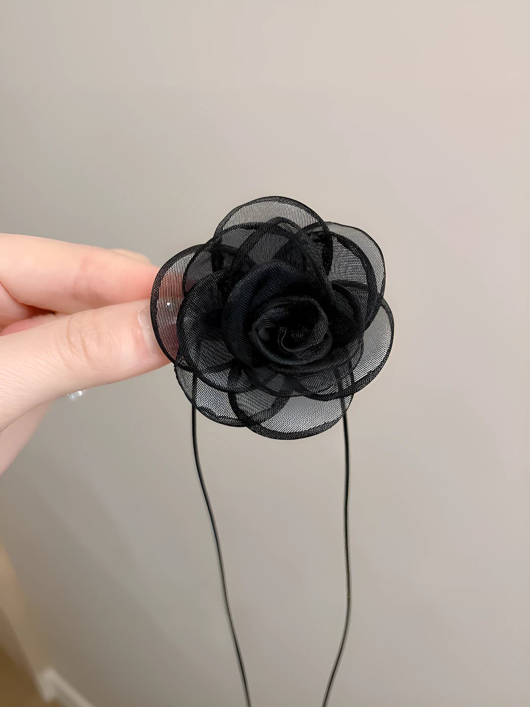 Black mesh flower
