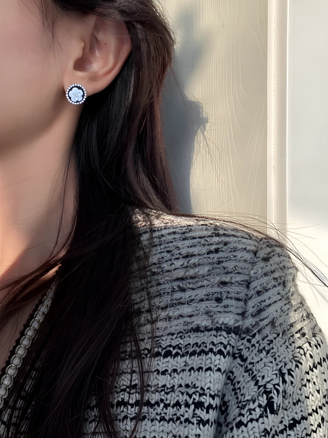 Women's flower earrings in ins style