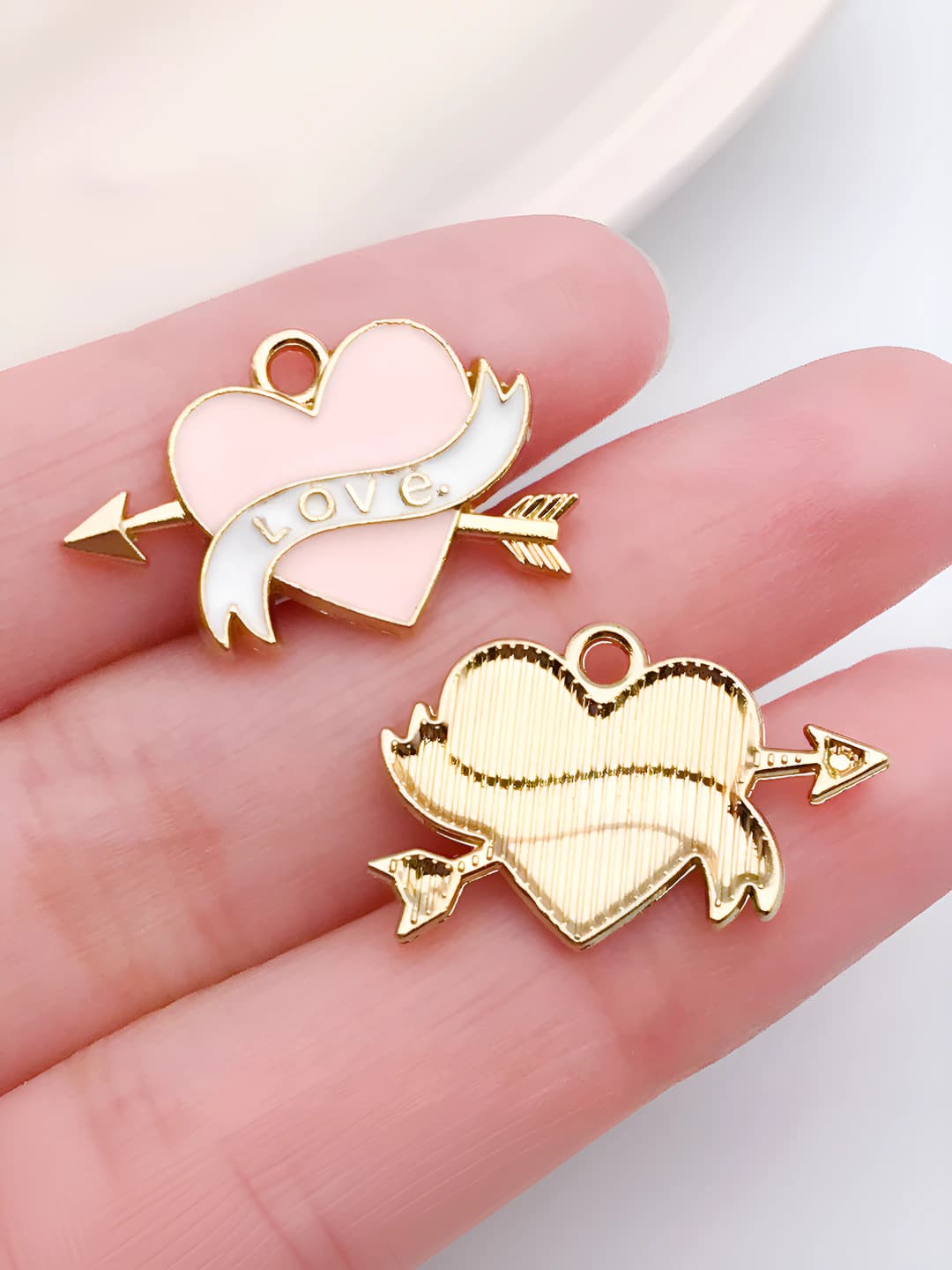 1 pc Pink arrow heart 15x23mm-1.3g-21190