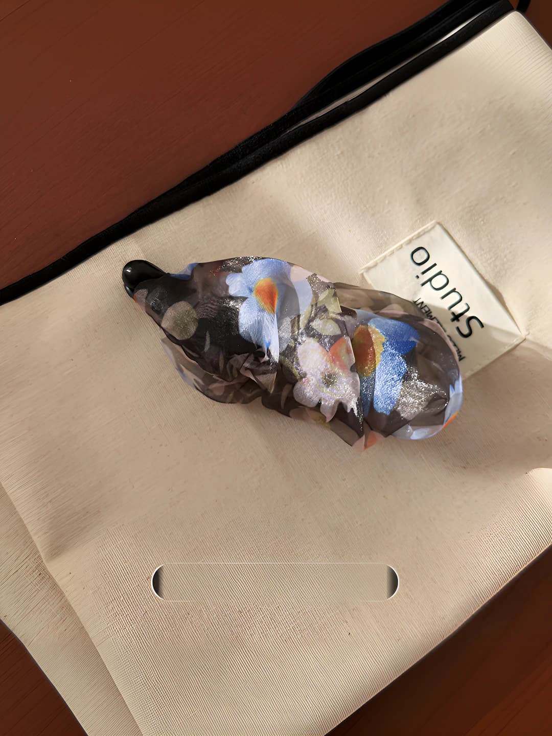 4# Black multicolour floral (base 10cm)