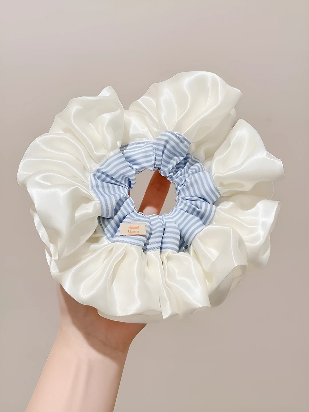 1# Blue striped lace edge ~20 cm