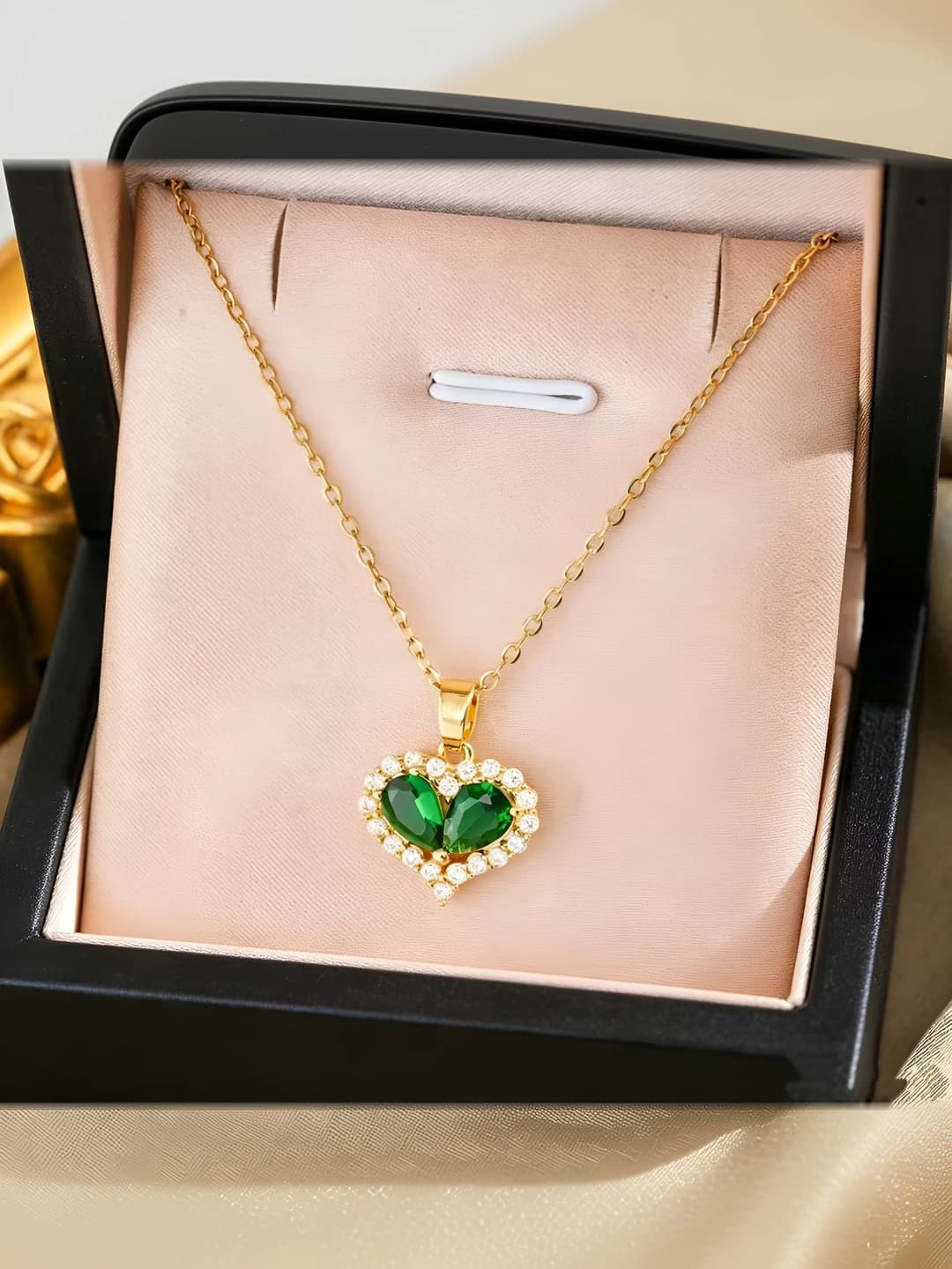 648 Heart Necklace - Gold-Green