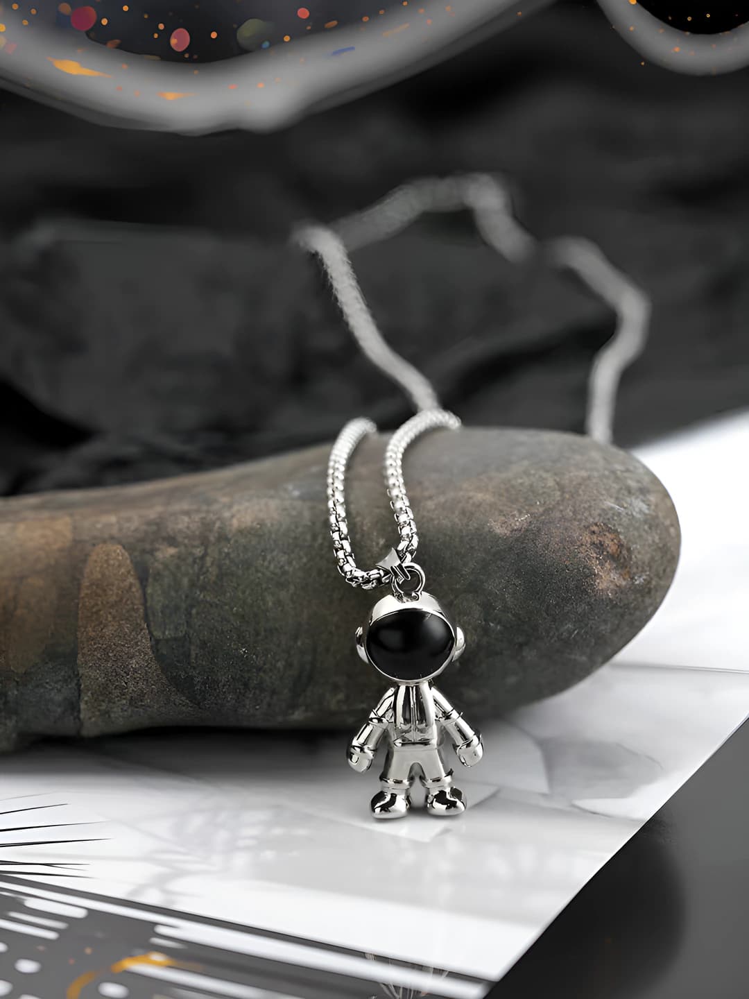 Men's and women's long sweater chain in titanium steel, astronaut design element, hip-hop style