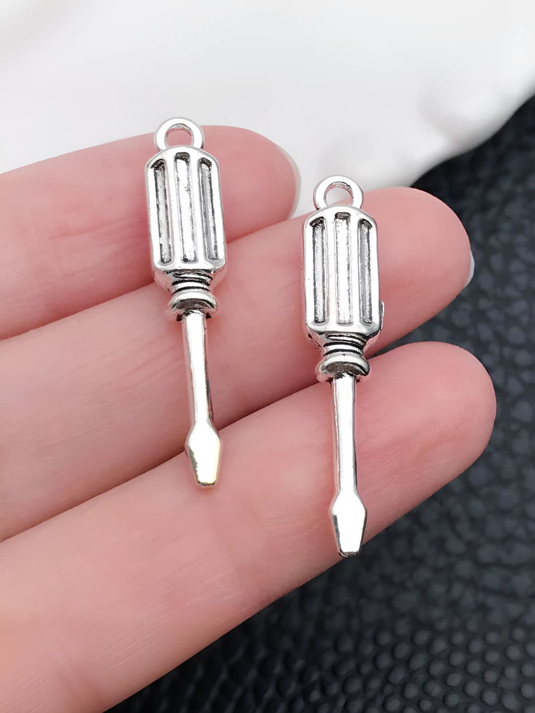 Qadimgi kumush otvertka 6x31mm-1.9g