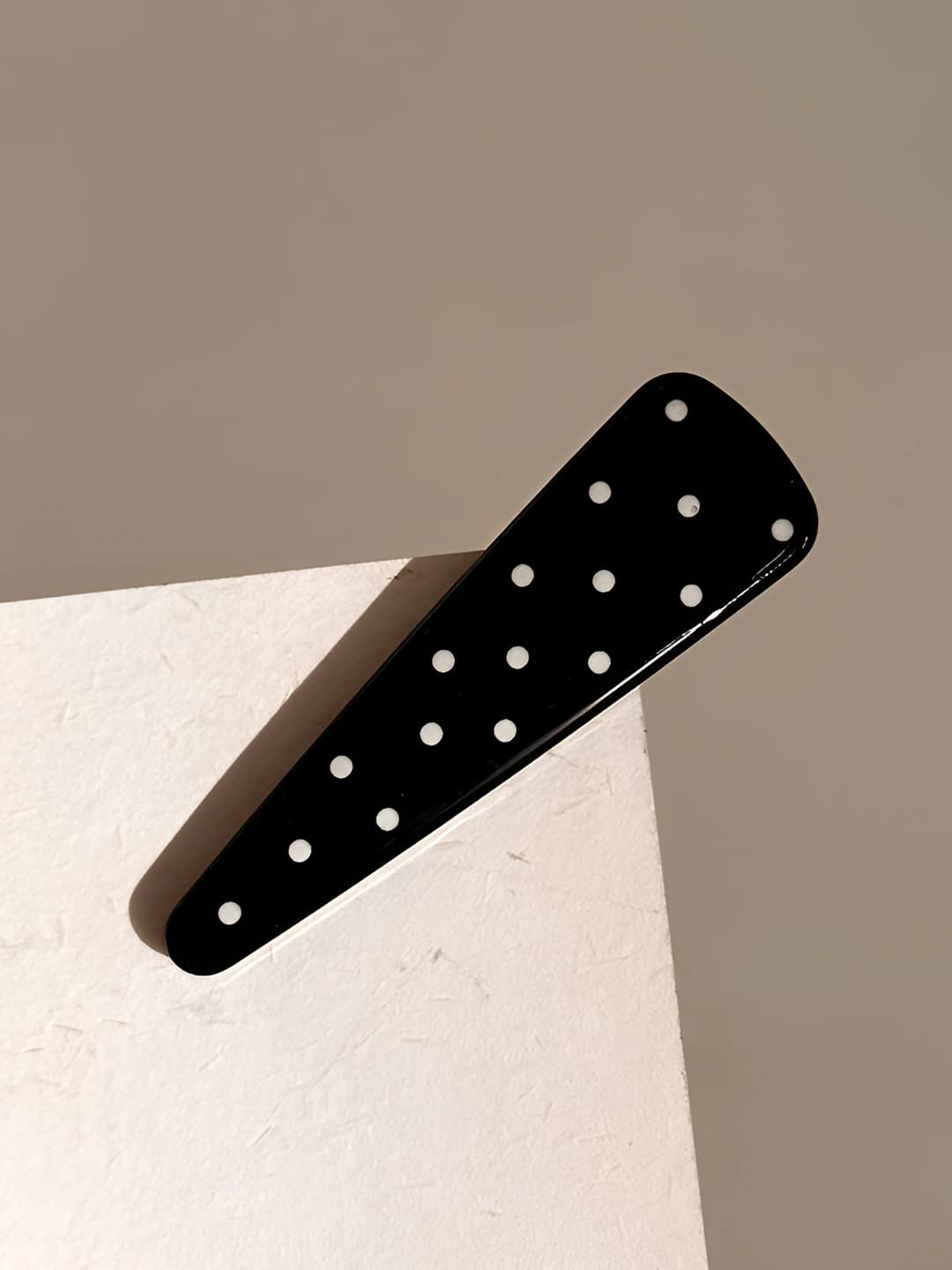 3# Black polka dot clip ~5.7cm