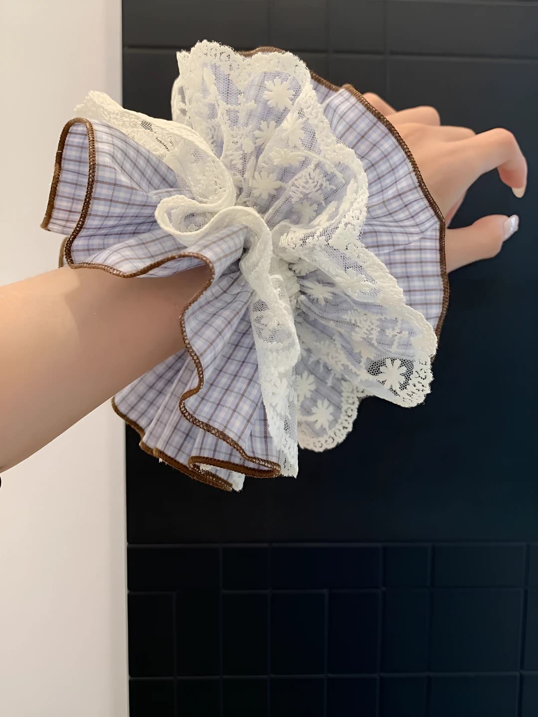 4# Blue plaid coffee lace ~16 cm