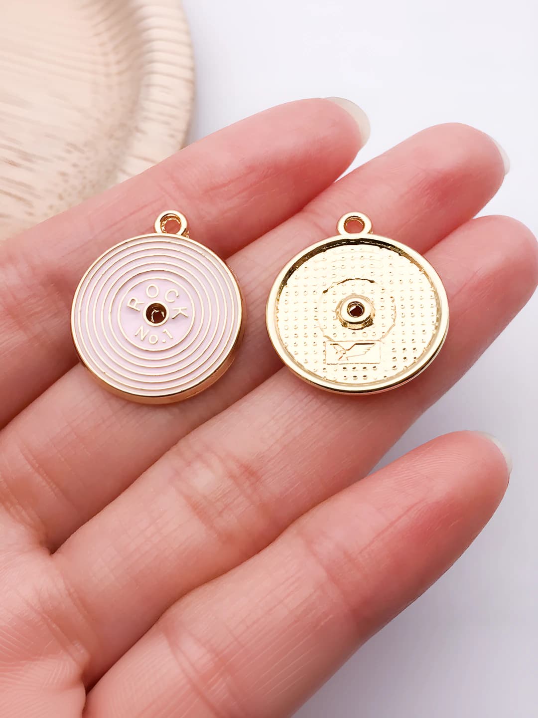 Pushti vinil 22x19mm-2g-27230