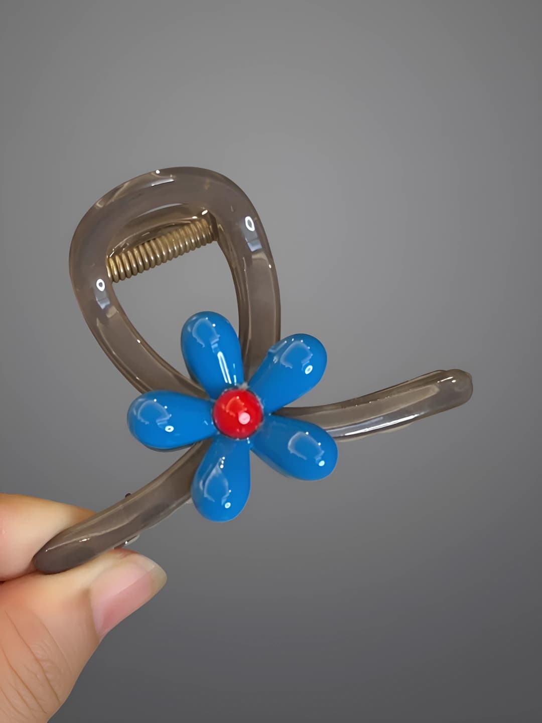 Floral hair clip