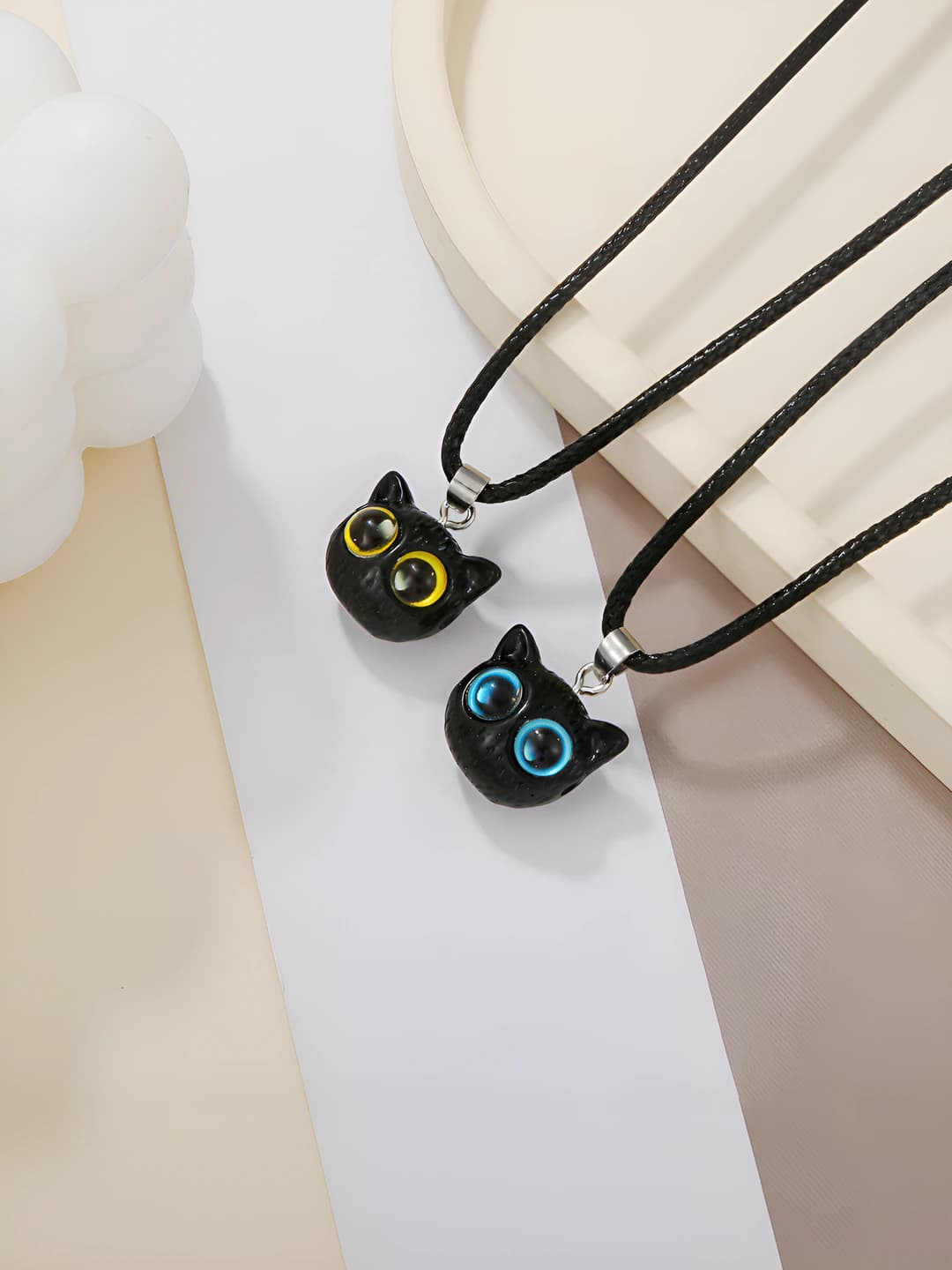 Women's 2026 simple handmade resin black cat pendant chain necklace