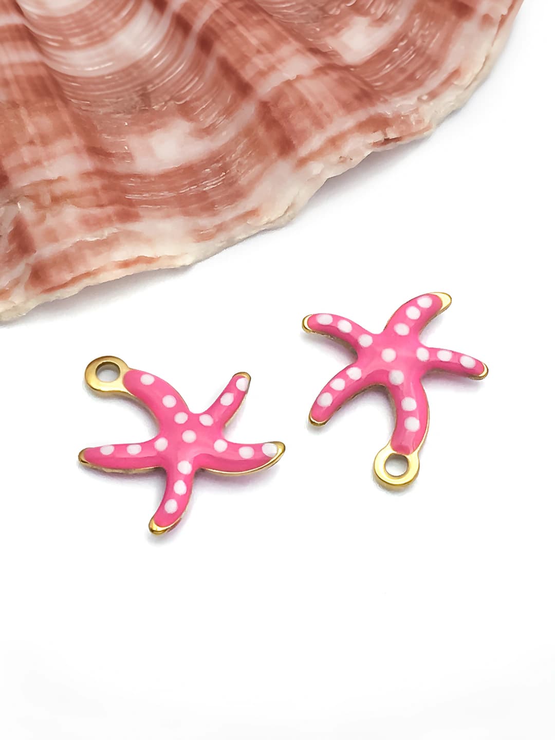 1 pc, small, gold, rose red, star, 10x10mm, 0.2g