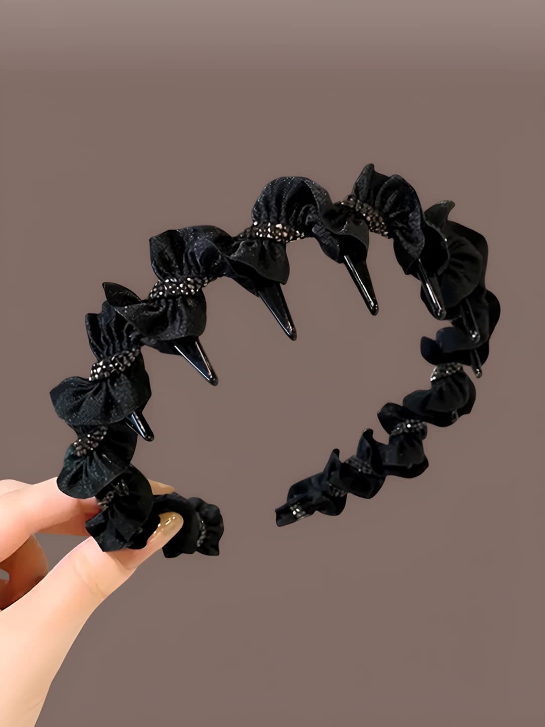 1#Black wrapped fabric 1