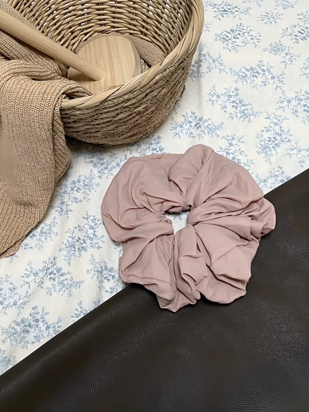 Fluffy milky pink - 18 cm
