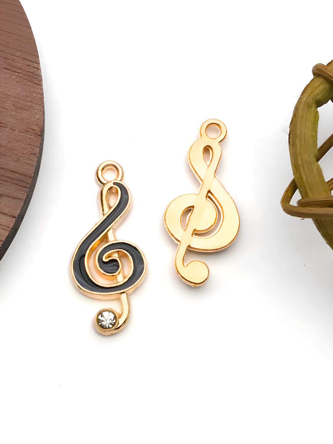 1 pc music symbol 9x21mm - 0.8g - 11907