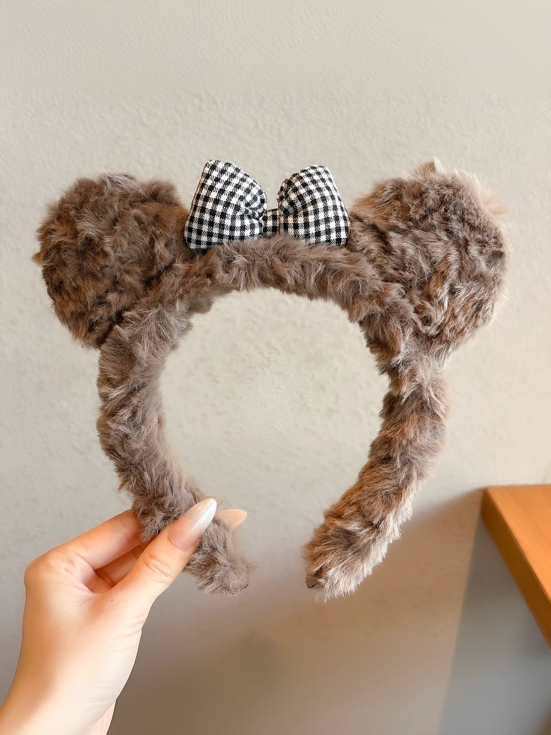1# Plush bow headband