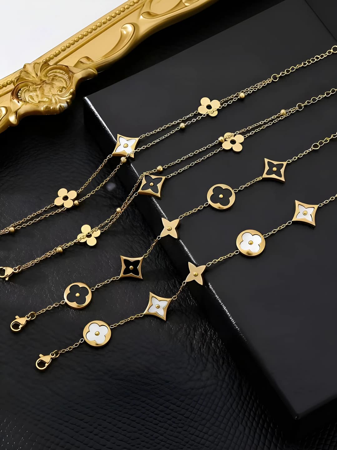 Women's titanium steel geometric bracelet, 18K gold plated, colorfast, hypoallergenic