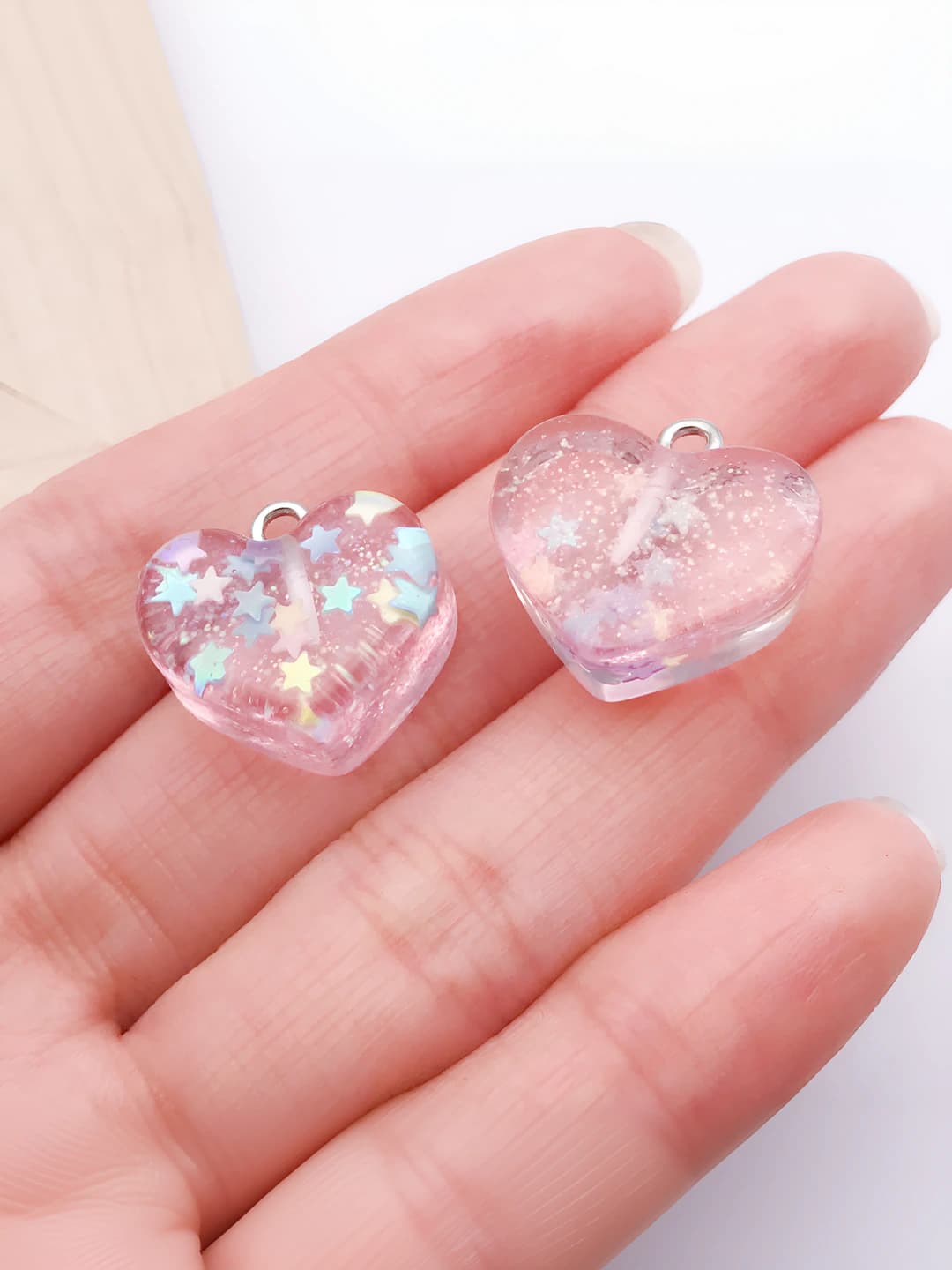 Clear pink heart, 17x18x8mm
