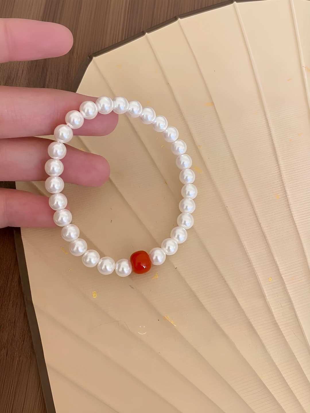Red pearl bracelet