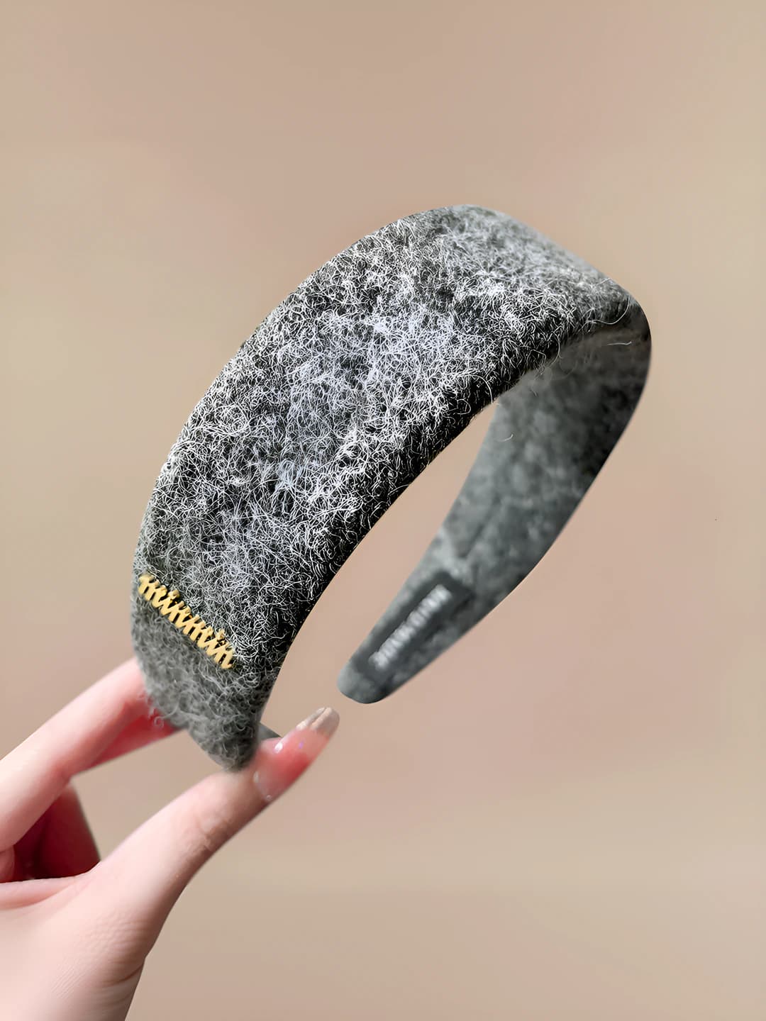 Серый