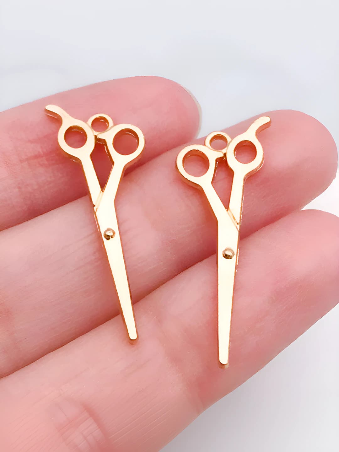 1 ta oltin soch qisqichqoni 11x30mm-0.7g