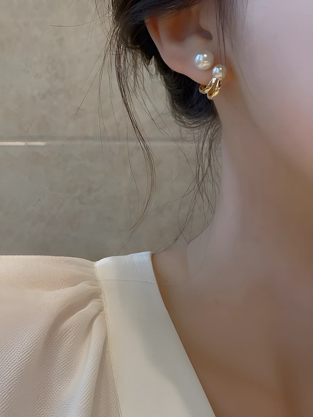 1# Large small pearl earrings - gold silver post