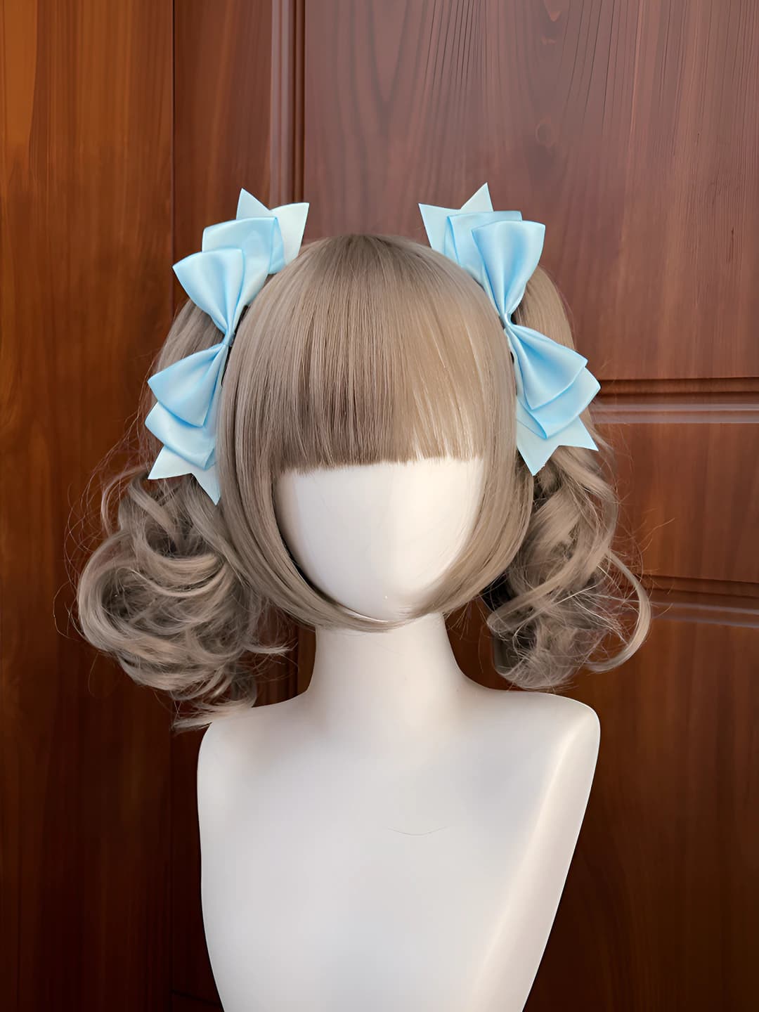 Light blue pair
