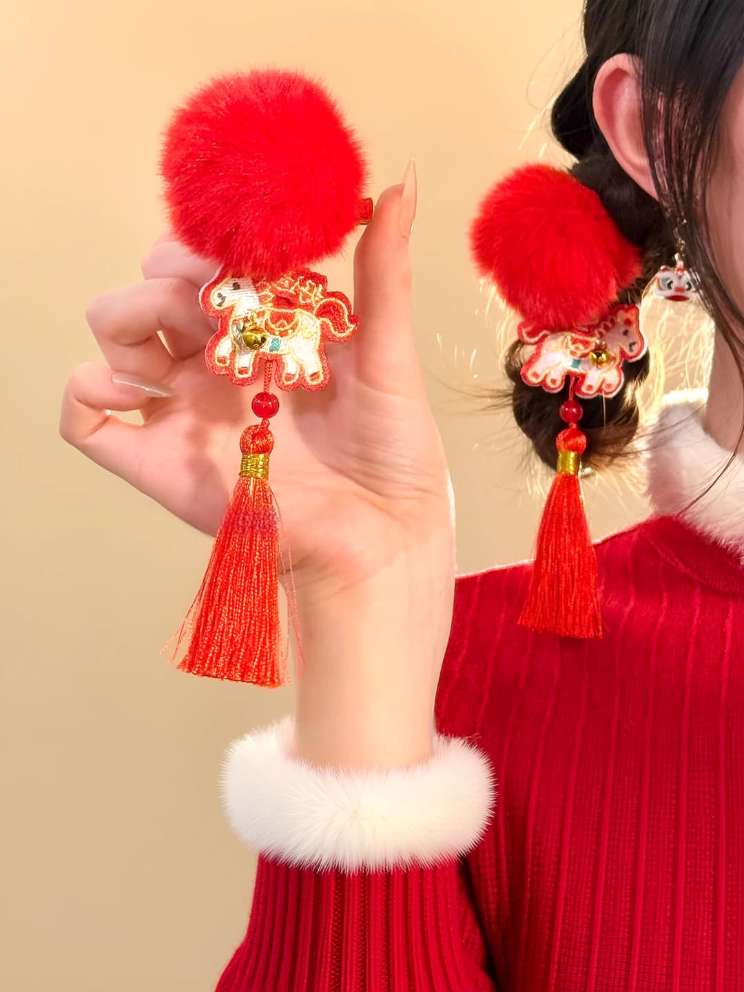 Women's pom-pom tassel hair clip, year of the horse, retro style, handmade