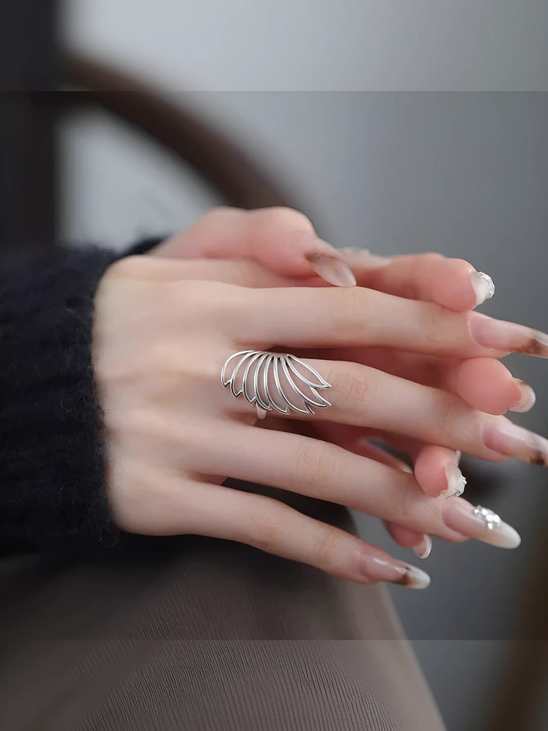 Women's retro open butterfly ring, adjustable, minimalist style