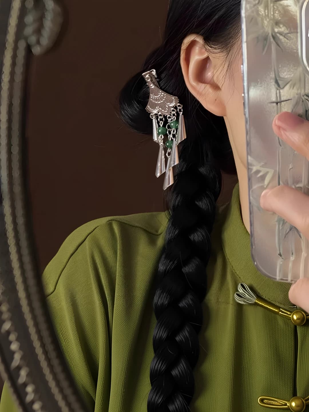 Silver fringe hair clip