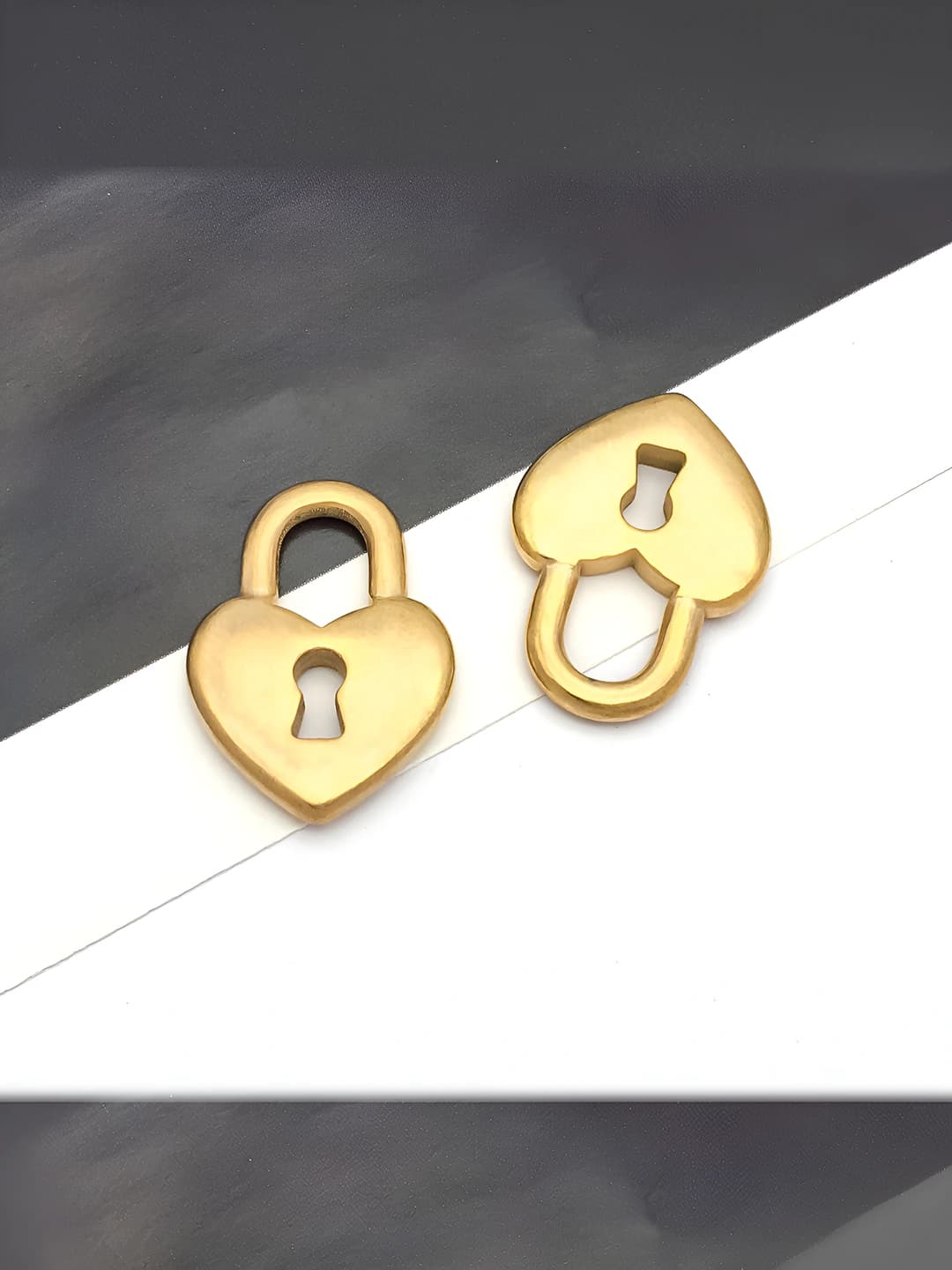 1 ta 12x17x3mm Oltin pushti qotishma kichik tekis yurak qulflar