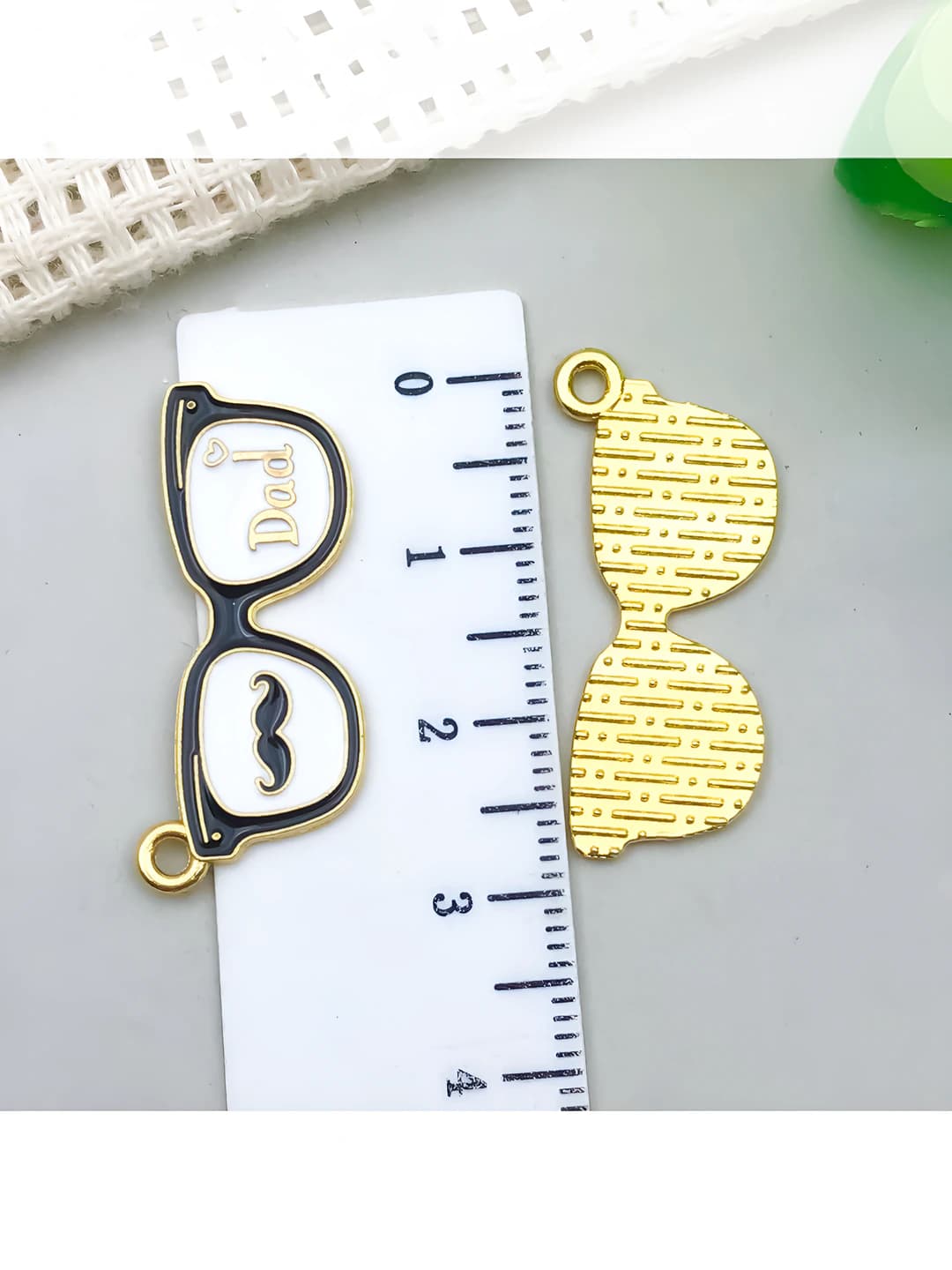 Qora damla, 30x13mm