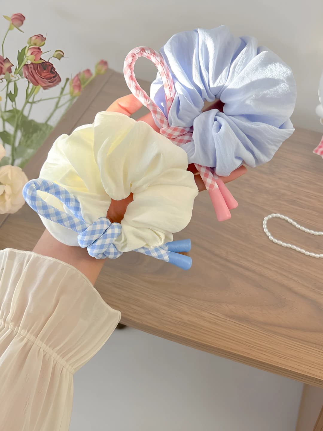 Women's Korean style checked fabric hair tie, stretch, bow design, high elasticity