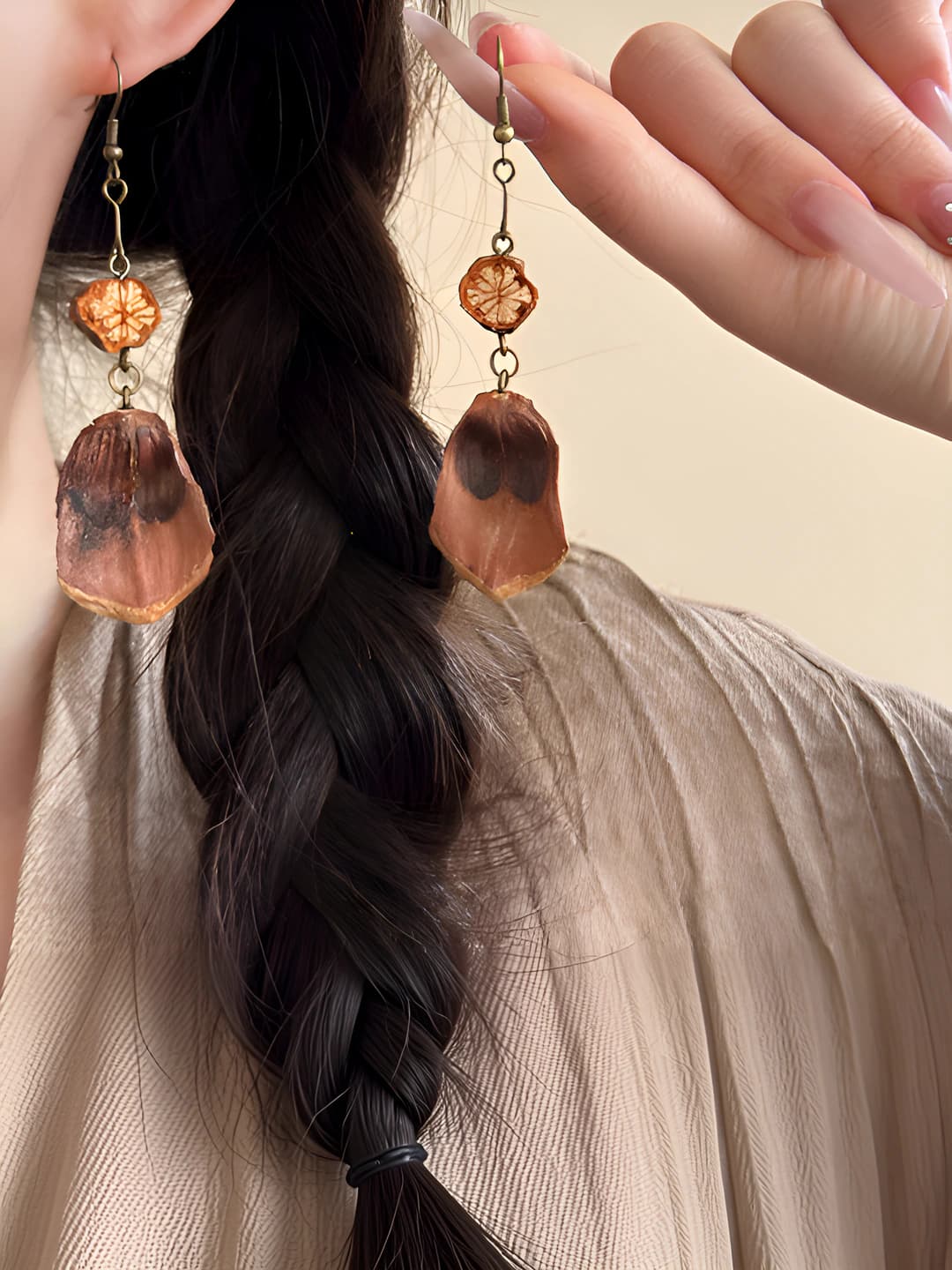 Women's round wood and steel stud earrings in retro and ethnic style