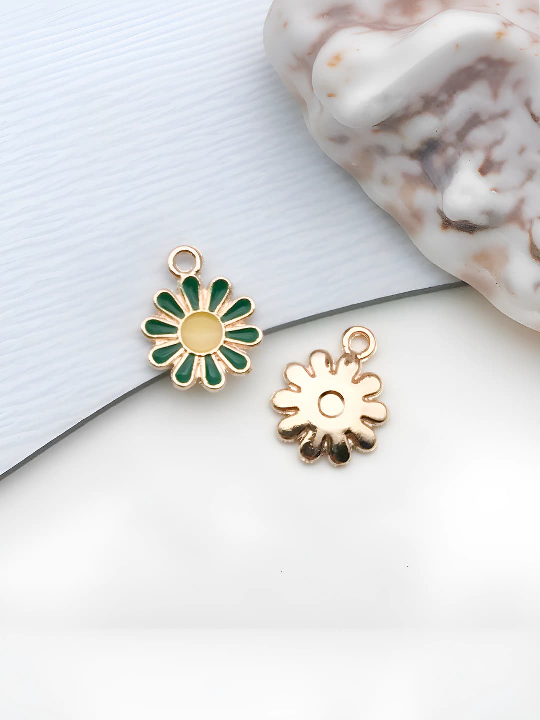 1 шт Круглый маленький маргаритка 11x14mm-0.5g