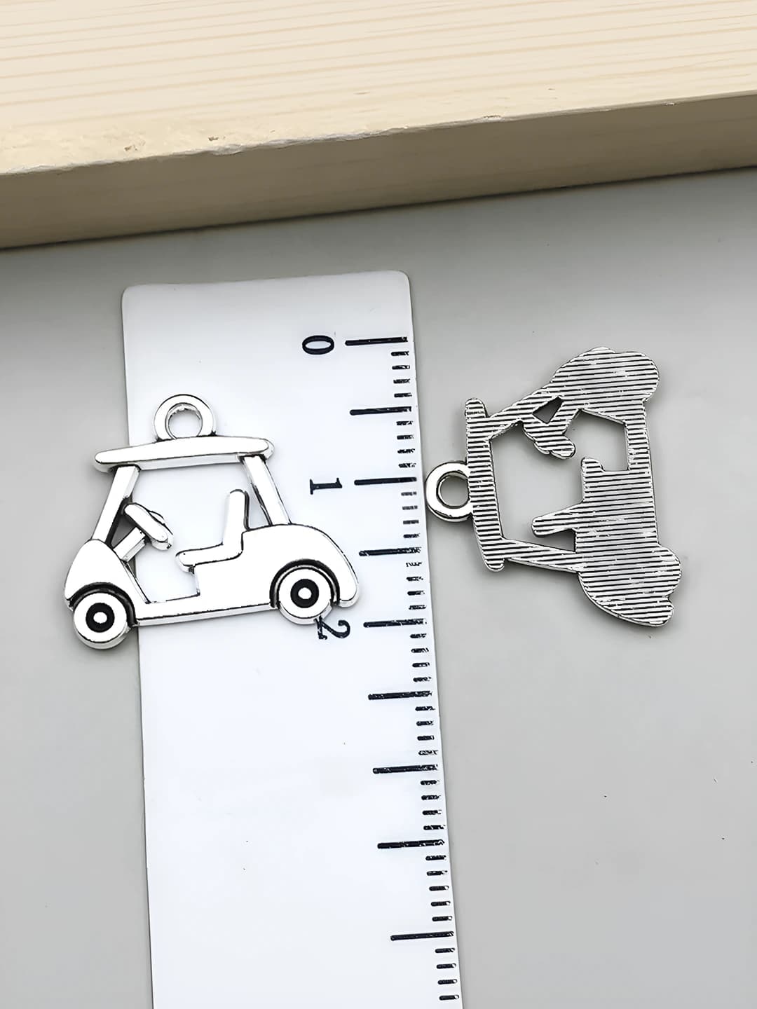 Гольф машина 17x20mm-1.25g-22912