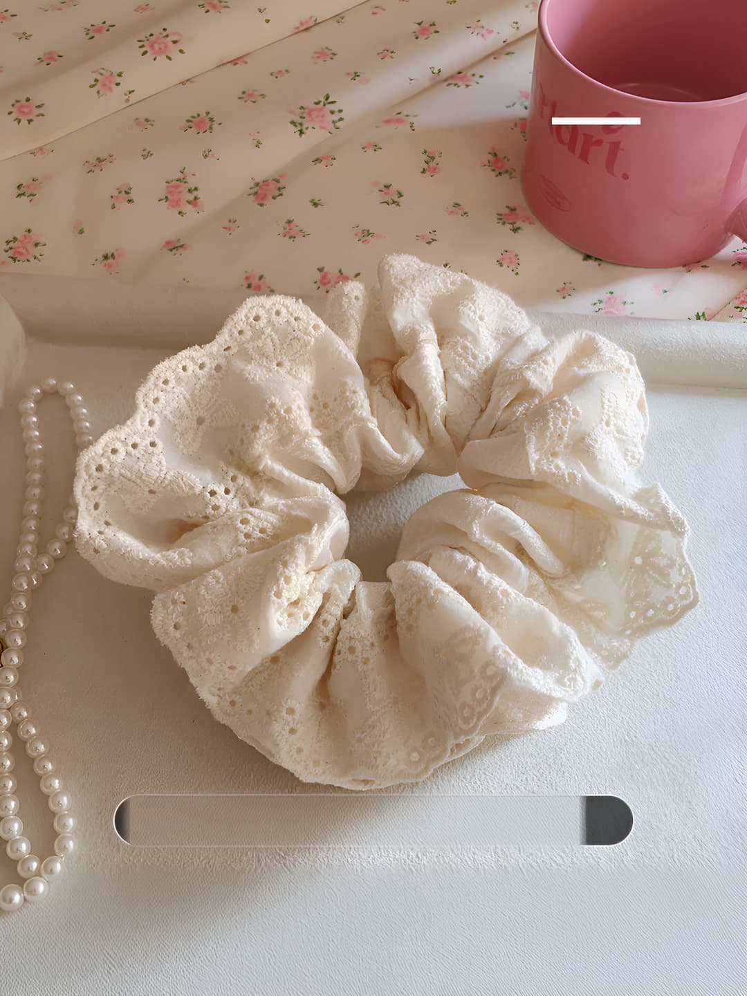 Off-white lace scrunchie