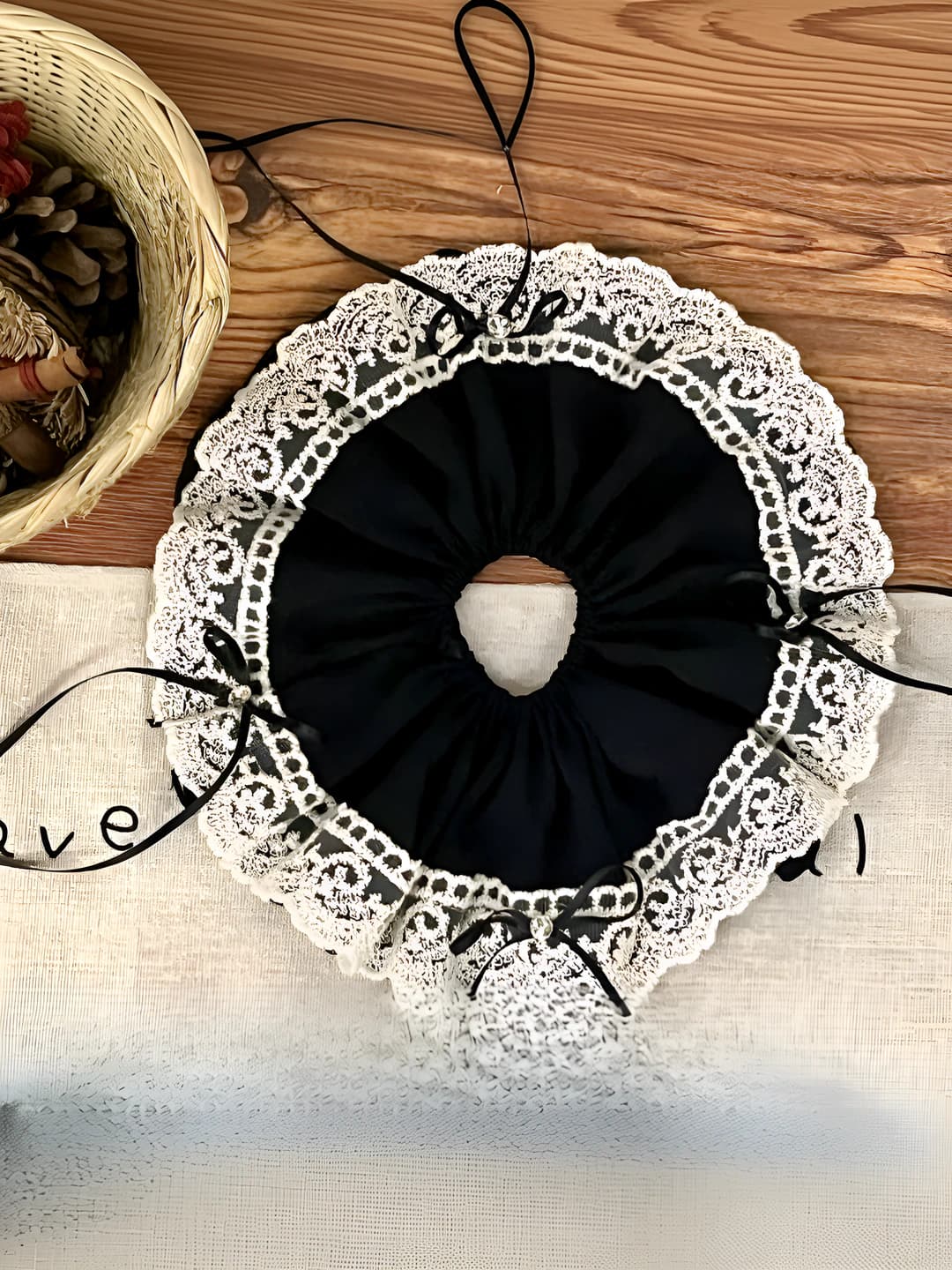 Large lace bow - Black