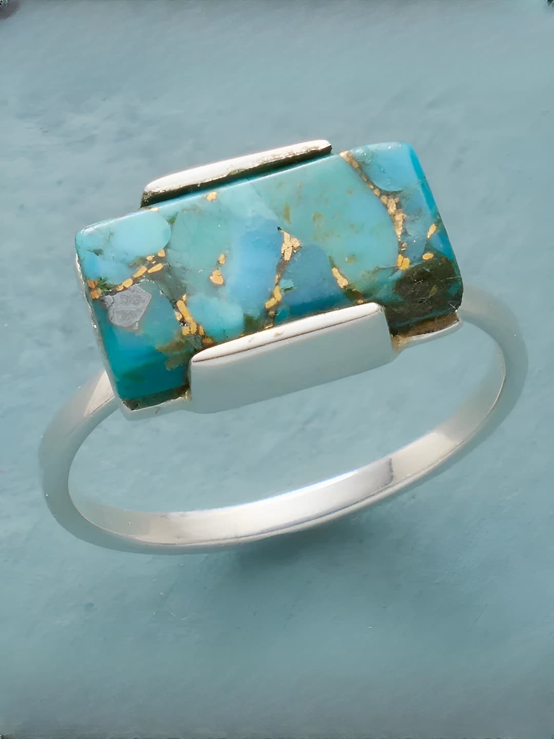 Серебряный