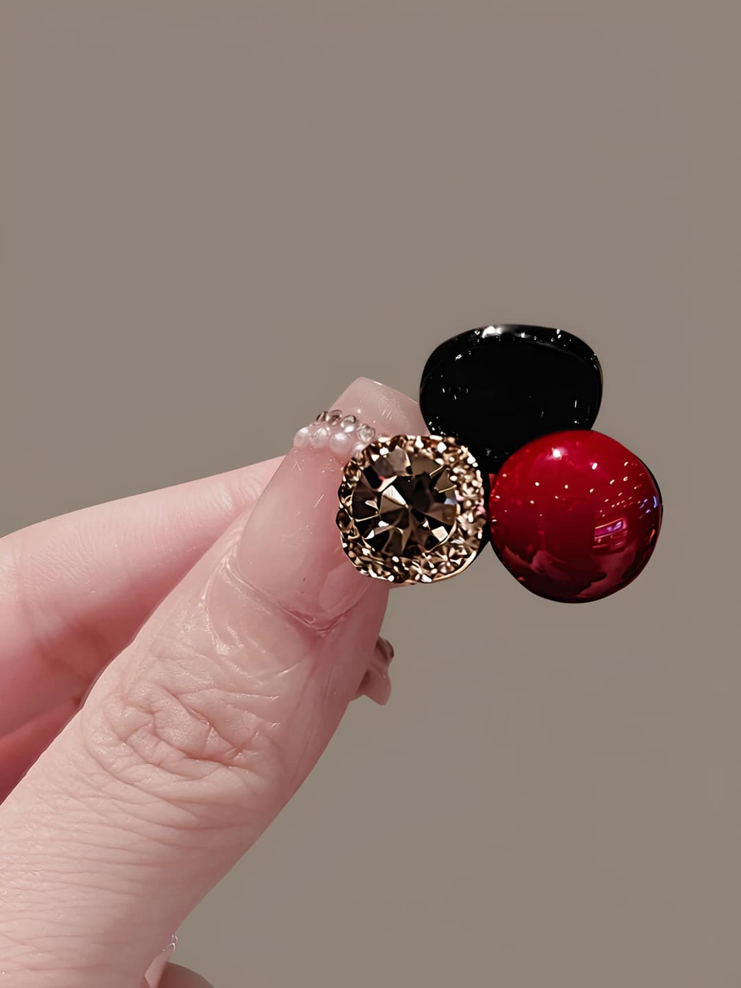 Red pearl butterfly hair clip 1 pc