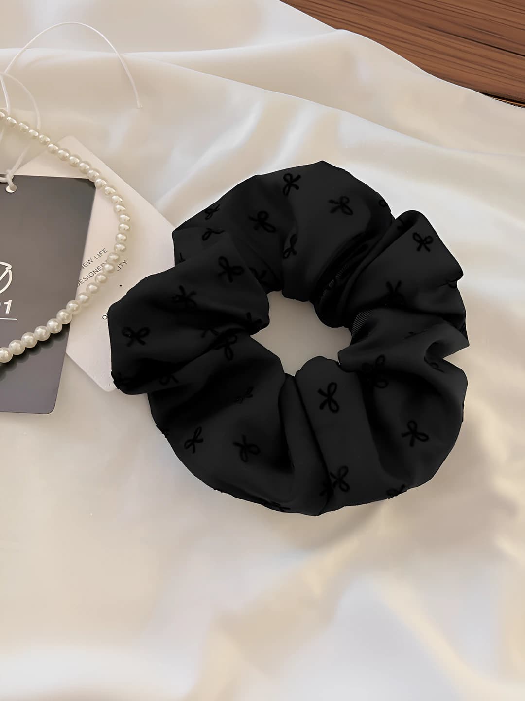 Bow - Black